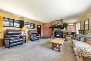 11629 Brook Ln, Truckee, CA 96161 - Photo 9