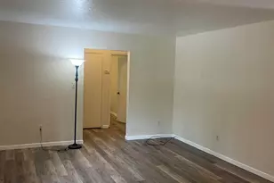 302 Mountain View Rd, Calpine, CA 96124 - Photo 11