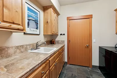 11711 Hope Court #B, Truckee, CA 96161 - Photo 25