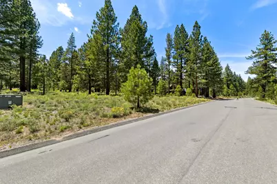 8201 Lahontan Drive, Truckee, CA 96161 - Photo 13