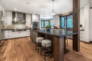 8208 Valhalla Dr, Truckee, CA 96161 - Photo 7