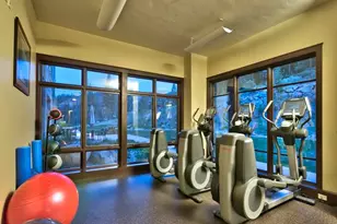 13051 Ritz Carlton Highlands Ct, Truckee, CA 96161 - Photo 17