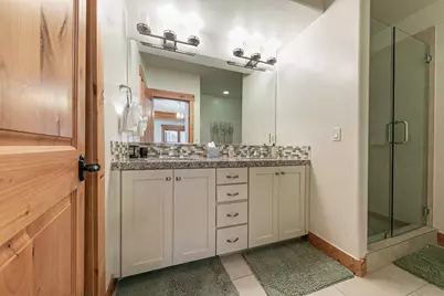 10136 Sagebrush Court, Truckee, CA 96161 - Photo 13