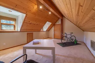 15009 Skislope Way, Truckee, CA 96161 - Photo 23