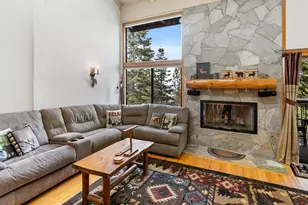 6138 Feather Ridge, Truckee, CA 96161 - Photo 3