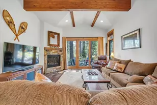 10145 Sagebrush Ct, Truckee, CA 96161 - Photo 5