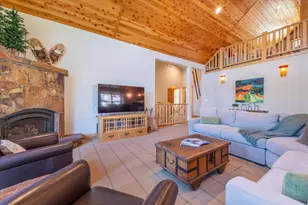 10134 Michael's Way, Truckee, CA 96161 - Photo 5