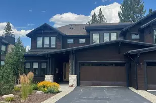 10209 Modane Pl, Truckee, CA 96161 - Photo 1