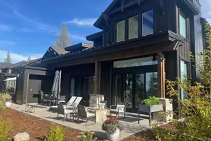 10209 Modane Pl, Truckee, CA 96161 - Photo 15