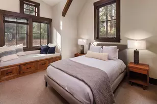 8221 Valhalla Dr, Truckee, CA 96161 - Photo 11