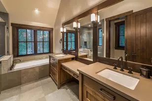 8221 Valhalla Dr, Truckee, CA 96161 - Photo 9