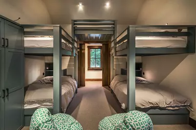 8221 Valhalla Drive, Truckee, CA 96161 - Photo 15