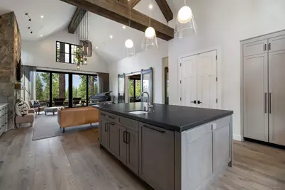 377 James McIver, Truckee, CA 96161 - Photo 7