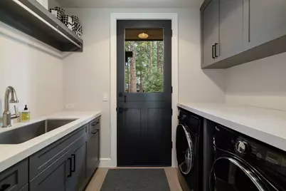 377 James McIver, Truckee, CA 96161 - Photo 25