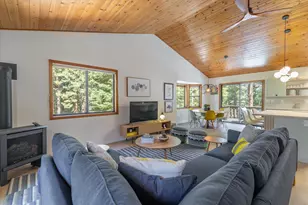 12474 Lakeview Ct, Truckee, CA 96161 - Photo 5