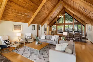 10928 Barnes Dr, Truckee, CA 96161 - Photo 3