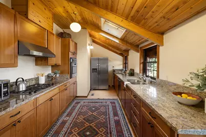 10928 Barnes Drive, Truckee, CA 96161 - Photo 9