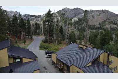 2090 Chalet Road #2, Alpine Meadows, CA 96146 - Photo 19