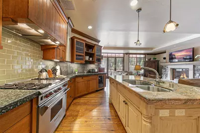 5001 Northstar Drive #302, Truckee, CA 96161 - Photo 13