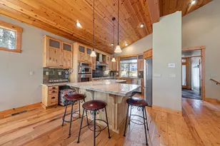 11707 Skislope Way, Truckee, CA 96161 - Photo 7