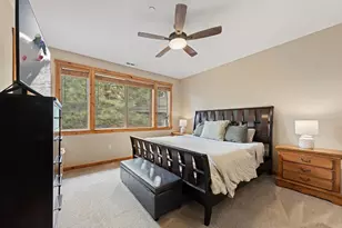 10890 Cinnabar Way, Truckee, CA 96161 - Photo 7