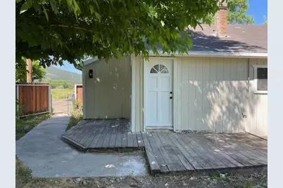 213 Willow Street, Loyalton, CA 96118 - Photo 3