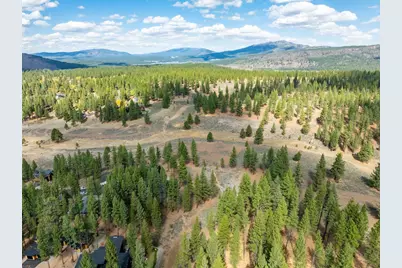 10703 Winchester Court, Truckee, CA 89161 - Photo 15