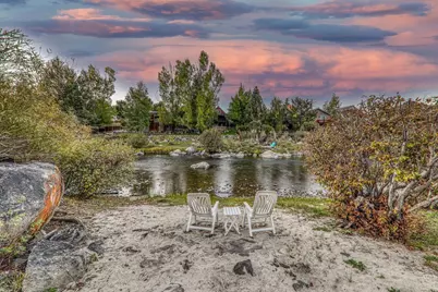 10050 SE River Street, Truckee, CA 96161 - Photo 27