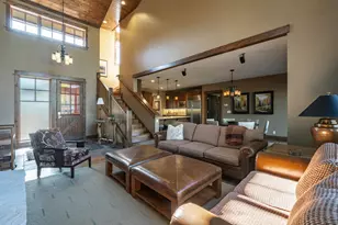 12498 Villa Ct, Truckee, CA 96161 - Photo 5