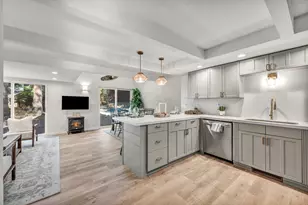 13081 Davos Dr, Truckee, CA 95726 - Photo 7