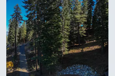 11316 Skislope Way, Truckee, CA 96161 - Photo 9