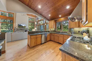 12303 Lookout Loop, Truckee, CA 96161 - Photo 3