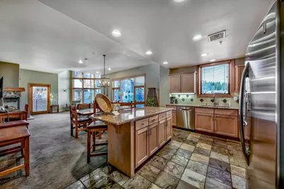 2100 North Village Drive #201/1, Truckee, CA 96161 - Photo 9