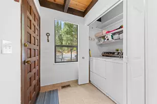 1001 Commonwealth Dr, Kings Beach, CA 96143 - Photo 15