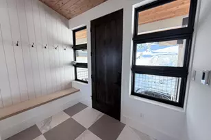 13094 Skislope Way, Truckee, CA 96161 - Photo 11