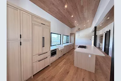 13094 Skislope Way, Truckee, CA 96161 - Photo 7