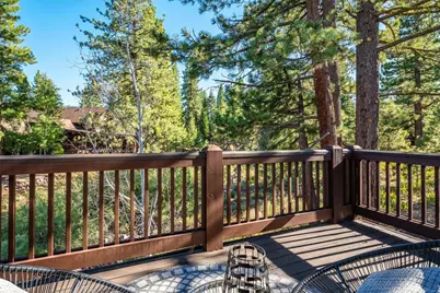 10235 Valmont Trail, Truckee, CA 96161 - Photo 11