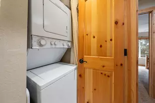 11711 Snowpeak Way, Truckee, CA 96161 - Photo 15