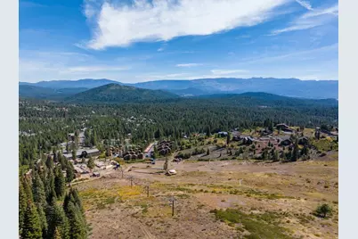 13489 Skislope Way, Truckee, CA 96161 - Photo 11