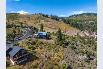 13489 Skislope Way, Truckee, CA 96161 - Photo 19