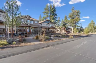 11365 Wolverine Cir, Truckee, CA 96161 - Photo 3