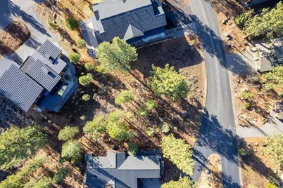 10020 Chaparral Court, Truckee, CA 96161 - Photo 21