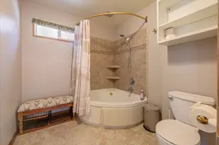 12255 Sierra Dr, Truckee, CA 96161 - Photo 19