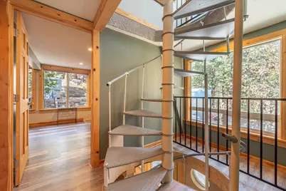 12255 Sierra Drive, Truckee, CA 96161 - Photo 21