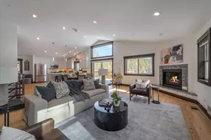 11529 Zermatt Dr, Truckee, CA 96161 - Photo 5