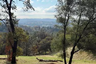 23021 Darkhorse Dr, Auburn, CA 95602 - Photo 3