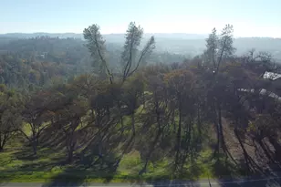 23021 Darkhorse Dr, Auburn, CA 95602 - Photo 15