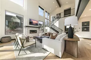 10256 Modane Pl, Truckee, CA 96161 - Photo 7