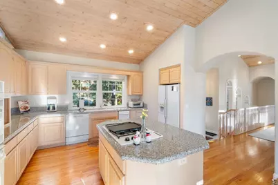 1360 Canterbury Drive, Kings Beach, CA 96143 - Photo 11