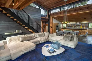 8750 Breakers Ct, Truckee, CA 96161 - Photo 5